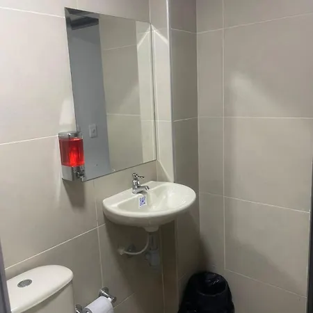 Room Cerca Al Aeropuerto Bogotá Exterior photo