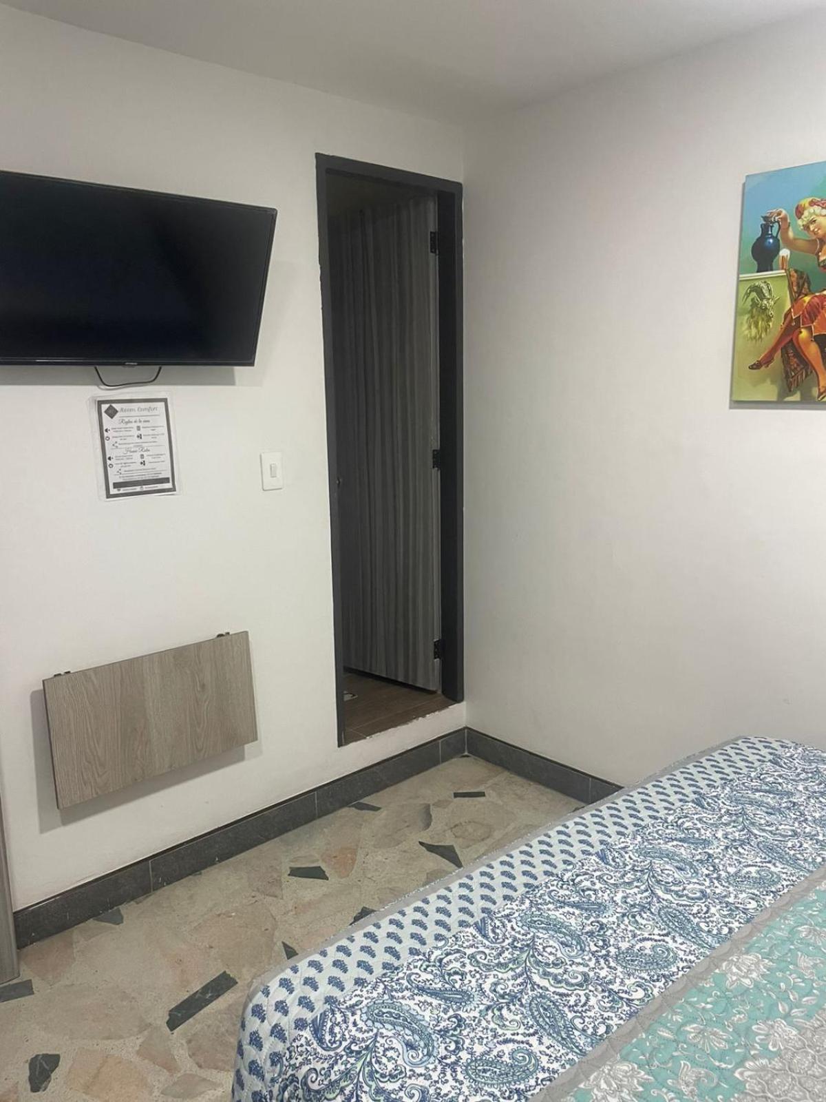 Cerca Al Aeropuerto Homestay